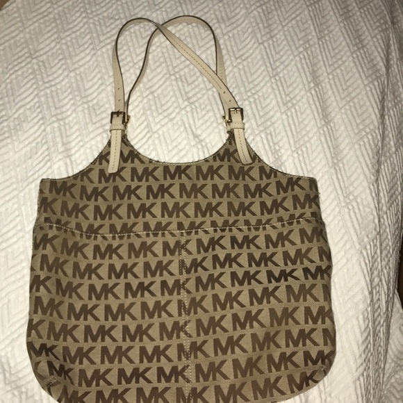 Michael Kors Handbags - 🖤FINAL PRICE🖤 MICHAEL KORS HANDBAG